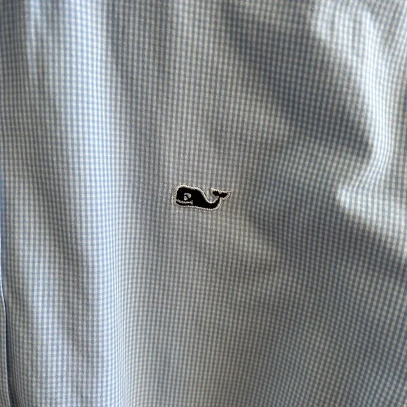 Vineyard Vines, Boy’s Dress Shirt M (12/14) - Picture 2 of 3